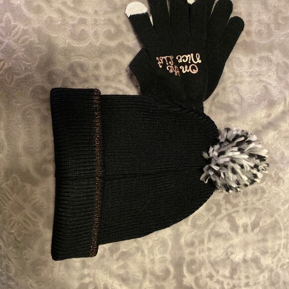 On the Nice List Knit Hat - Picture 5 of 5